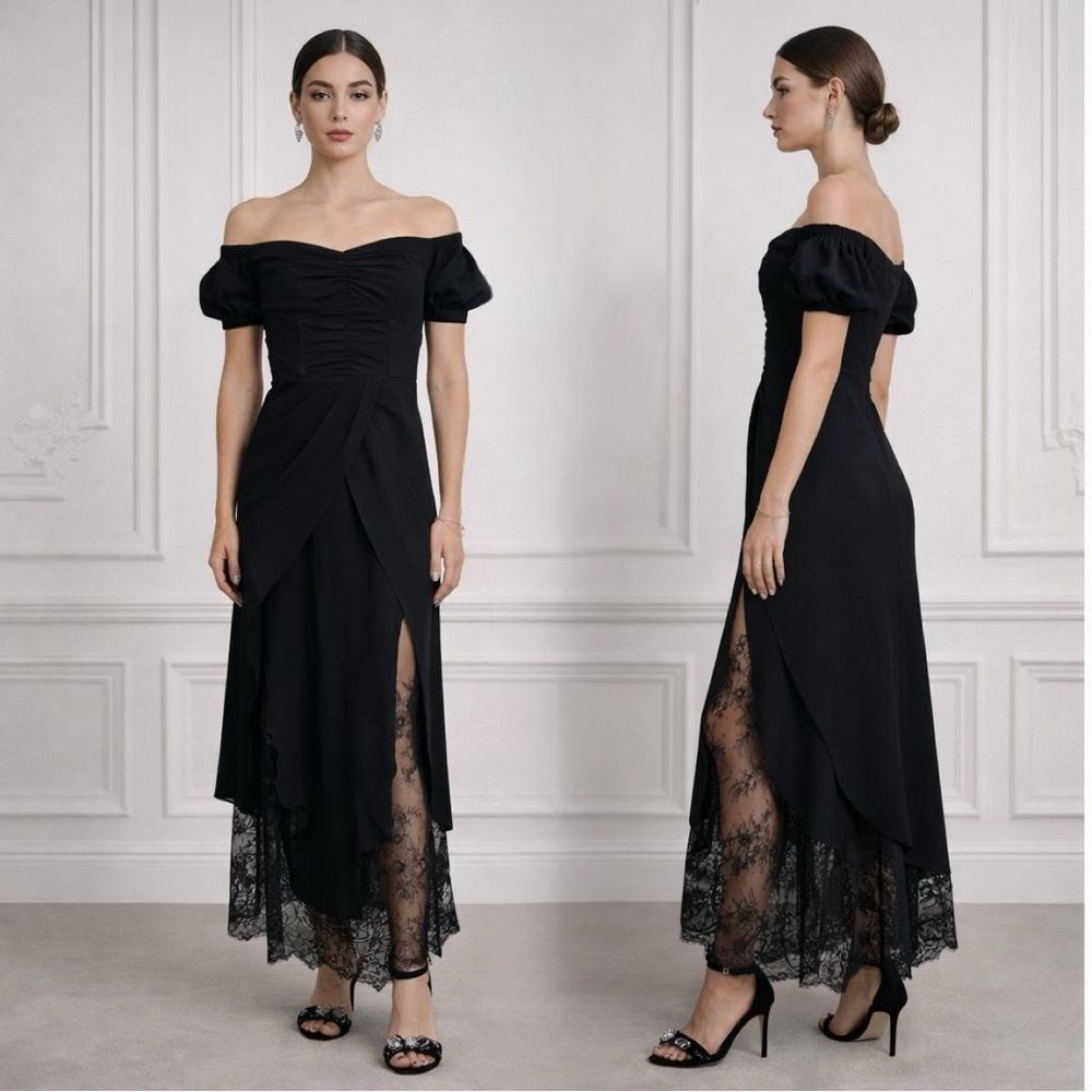 SELF-PORTRAIT Black Off shoulder gown with lace insert